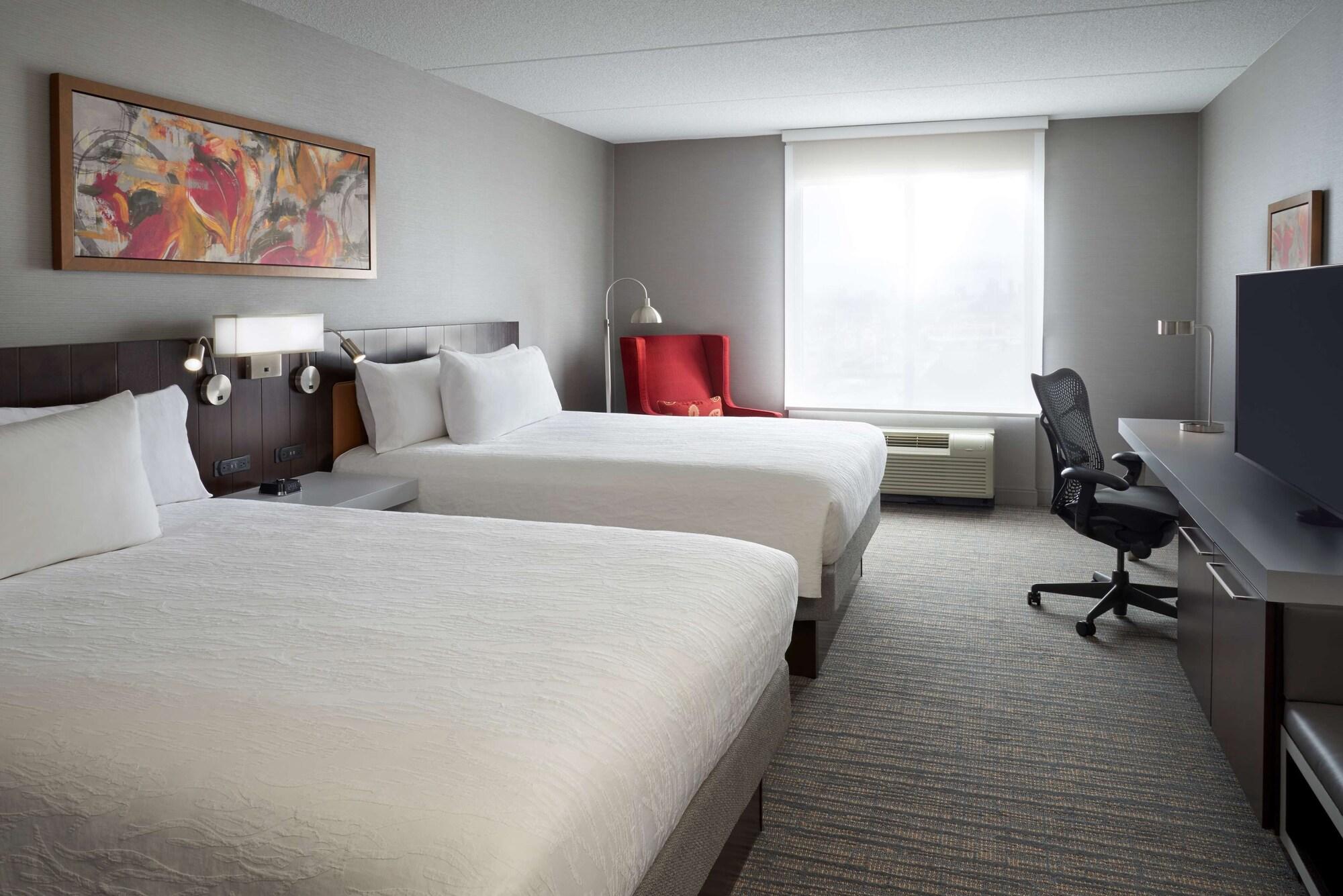 Hilton Garden Inn Toronto Airport West/Mississauga Eksteriør billede