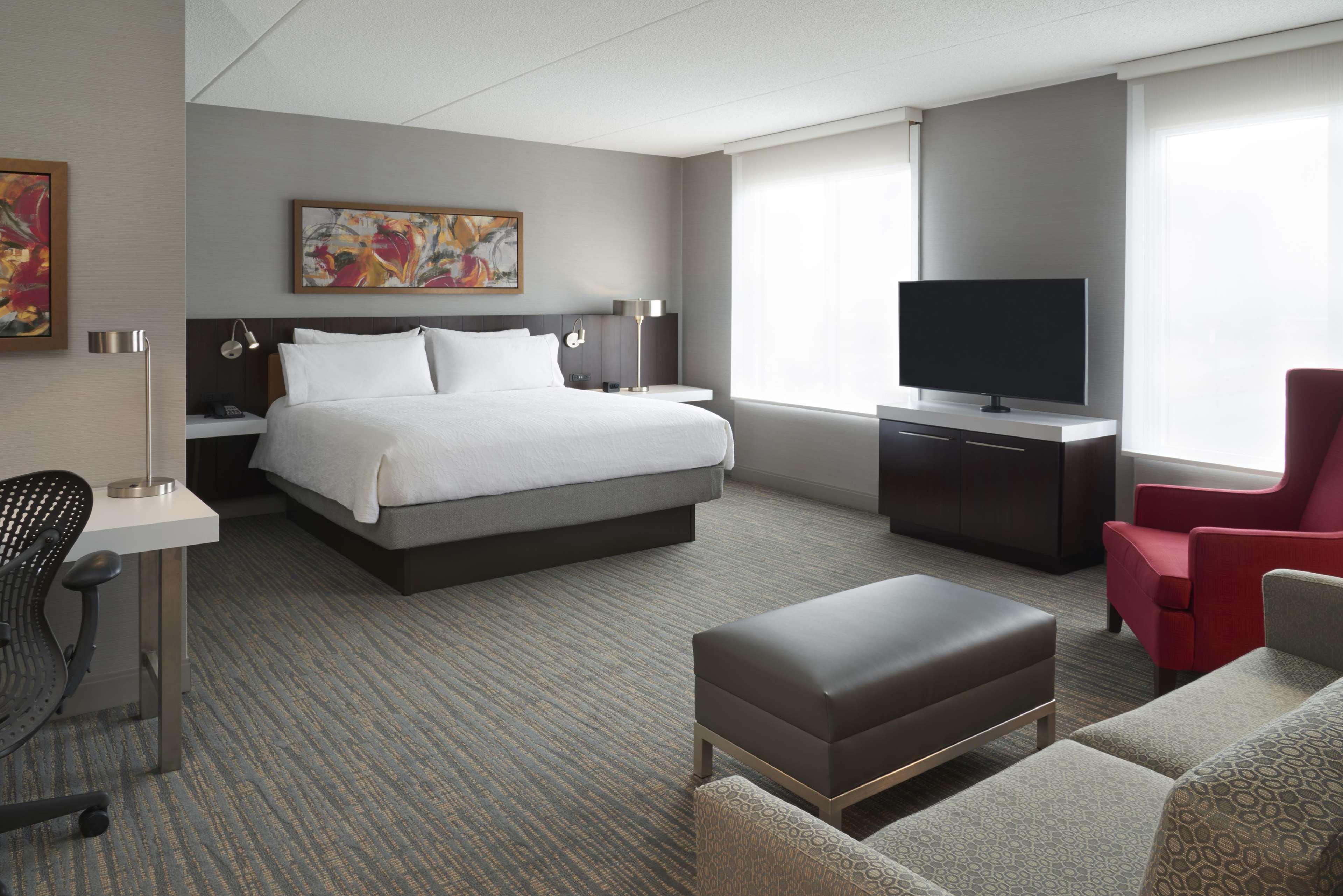 Hilton Garden Inn Toronto Airport West/Mississauga Eksteriør billede
