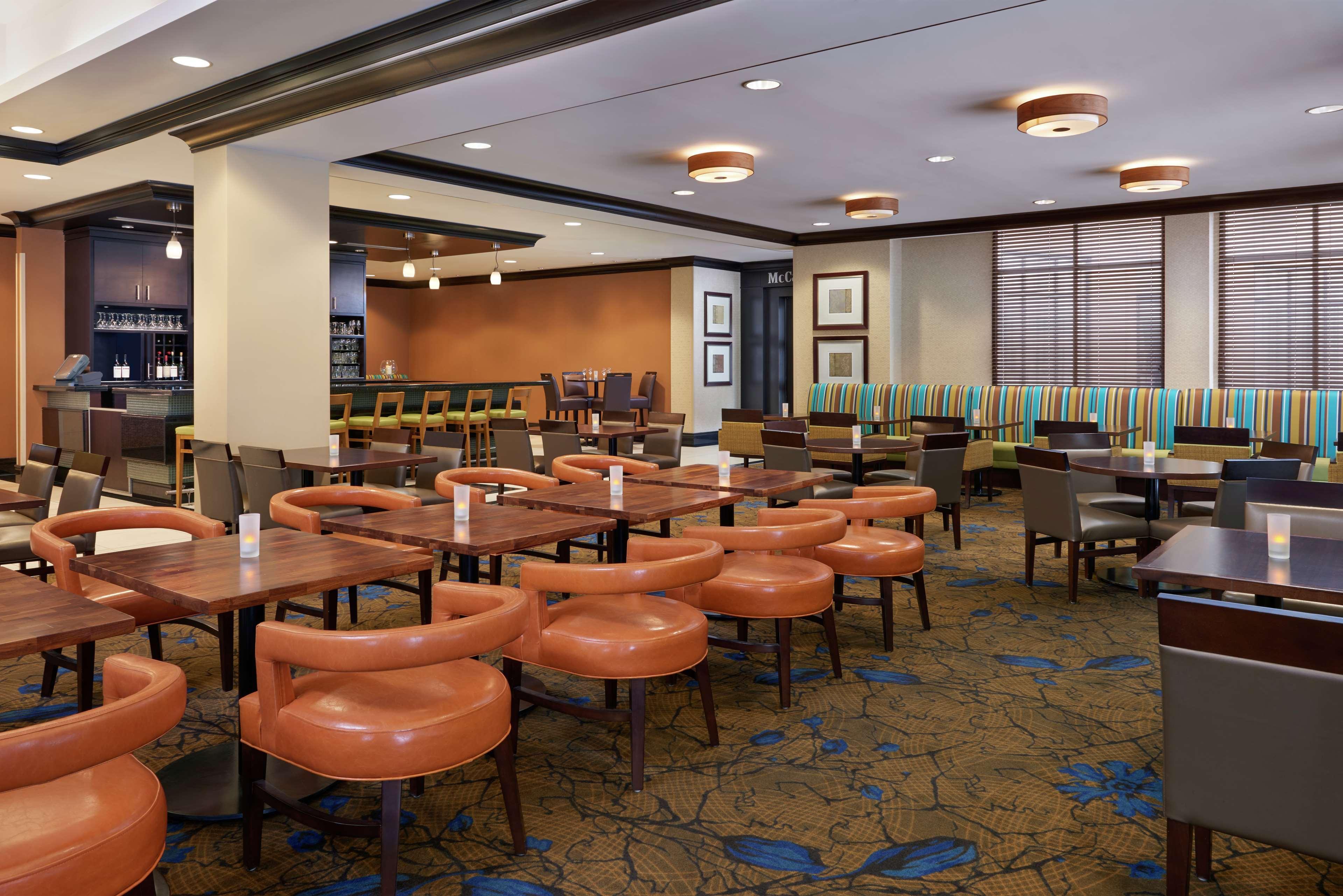 Hilton Garden Inn Toronto Airport West/Mississauga Eksteriør billede